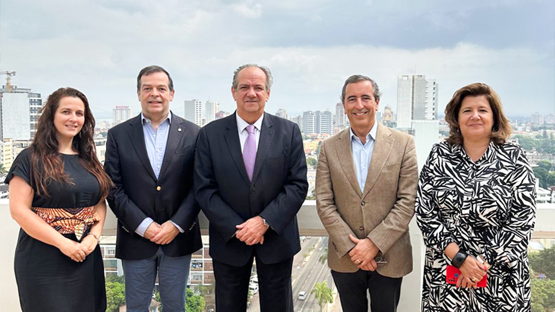 banner_emabixador_mz.jpg